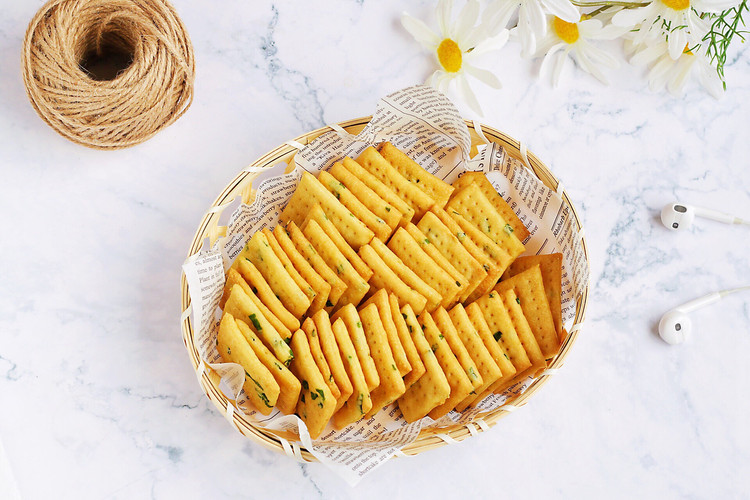 葱香苏打饼干的做法