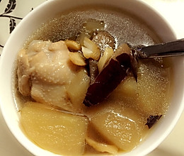 苹果花旗参鸡汤的做法