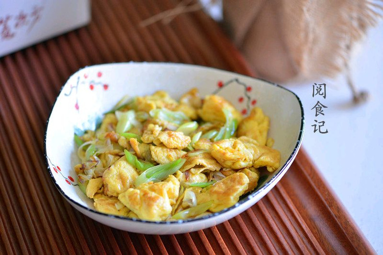 这样做【大葱炒鸡蛋】葱香味十足的做法