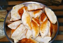 生煎南瓜鸡蛋饺子的做法