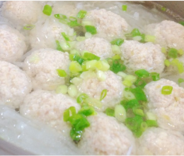 白萝卜豆腐圆子汤 的做法