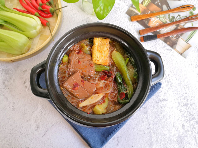 暖身又暖胃的【鸭血粉丝汤】，初冬你值得拥有！的做法