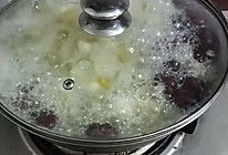 百合莲子银耳汤的做法