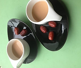 醇香的焦糖奶茶，让你幸福一整天！的做法