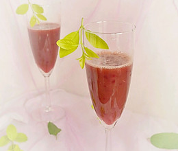 #一人一道拿手菜#柠香葡萄汁的做法