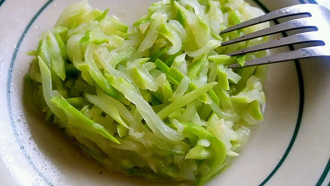 凉拌西葫芦的做法