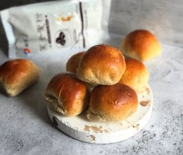 #年味十足的中式面点#粗粮小面包的做法