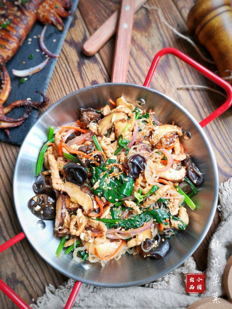 超简单的韩式杂菜，看韩剧再也不用干咽口水了的做法