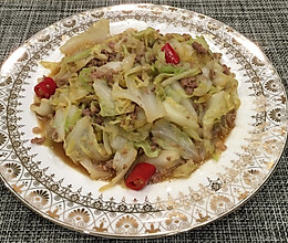 手撕包菜炒肉沫的做法