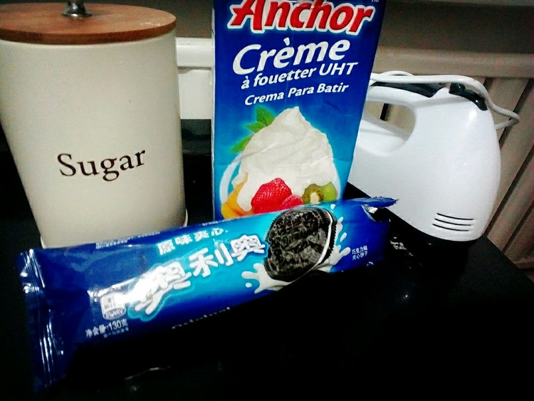 冰淇淋~奥利奥口味的做法