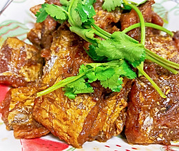 #下饭红烧菜#酥的一口渣都不剩的烧带鱼的做法