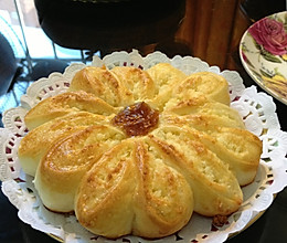 椰蓉花形面包的做法