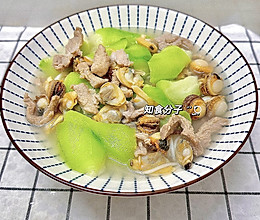 丝瓜蛤蜊瘦肉汤面的做法