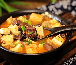 补血养颜--鸭血烩豆腐