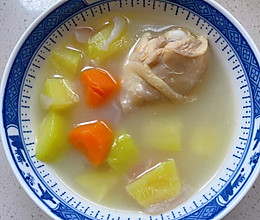 西葫芦炖鸡腿的做法