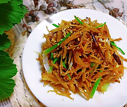 #餐桌上的春日限定#越嚼越香的美极鲜煸鸡丝的做法