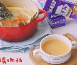 番茄腐竹鲫鱼汤的做法