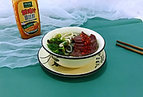 #太太乐鲜鸡汁蒸鸡原汤#酸菜牛肉面的做法