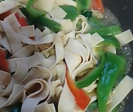 青椒干豆腐的做法