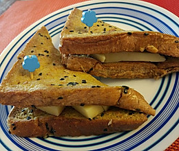 周未早午餐 -朴素的咸芝士西多士的做法