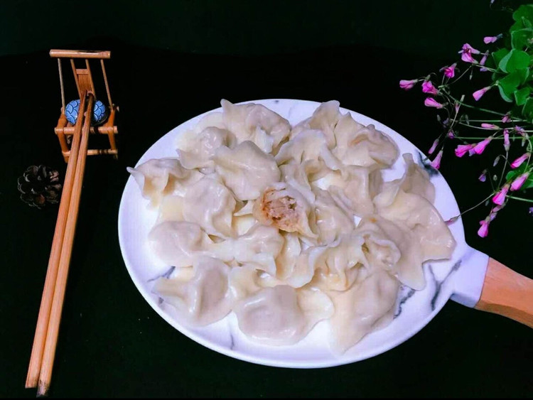 红萝卜馅饺子的做法