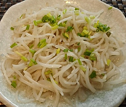 清炒（自发）绿豆芽的做法