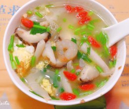 菌菇三鲜汤的做法