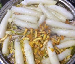 野生菌火锅的做法