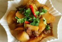 萝卜烧牛肉的做法