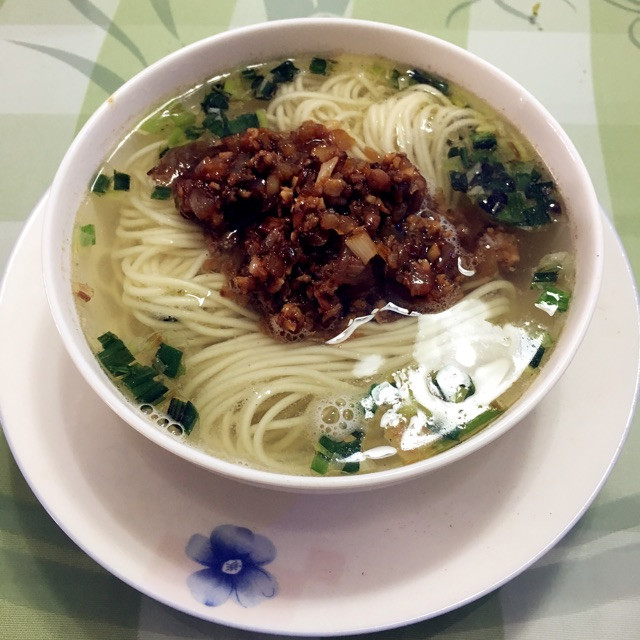 洋葱肉末浇头  阳春面的做法