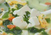 【宝宝辅食】裙带菜豆腐煎蛋汤的做法
