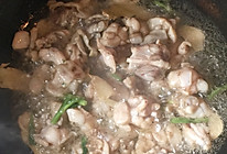 尖椒牛蛙的做法