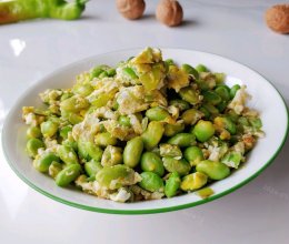 葱椒毛豆炒鸡蛋的做法