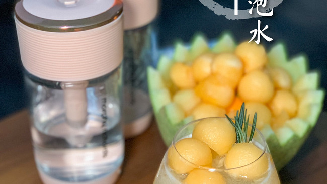 #助力高考营养餐#夏日蜜瓜气泡水的做法
