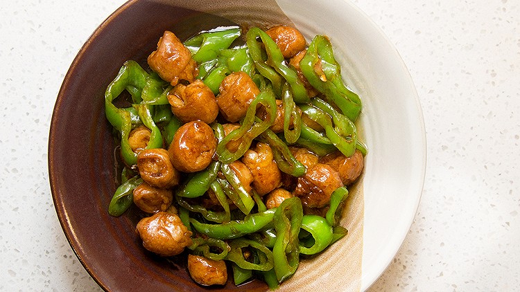 肠肠想“见”你，大肠和尖椒的爱情故事的做法