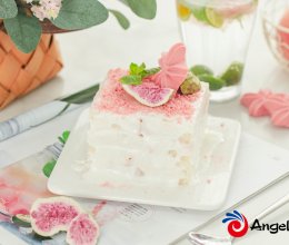 #刘畊宏女孩减脂饮食# 细腻顺滑酸甜不腻，免烤蜜桃吐司的做法