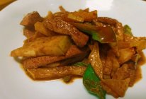 云南水果宴～杨桃爆炒猪肝的做法