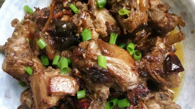 红烧鸭腿的做法