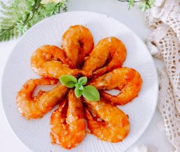 蒜香茄汁大虾的做法