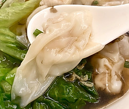 零失败超爽滑的虾仁猪肉手工云吞的做法