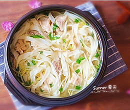 三鲜煮河粉#花家味道#的做法