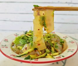 #珍选捞汁 健康轻食季#超简单凉拌东北大拉皮的做法