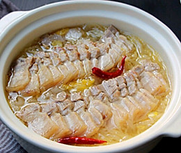 酸菜氽白肉的做法