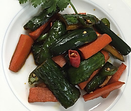 腌制黄瓜萝卜的做法