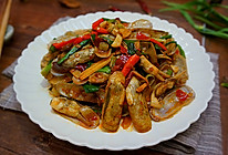 韭菜炒圣子的做法