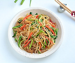 #夏日开胃餐#   清香脆嫩的韭菜豆芽粉丝的做法