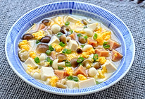 鲜美菌菇汤的做法