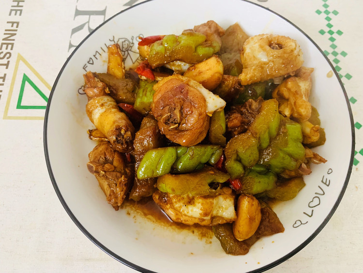 苦瓜炒鸡肉的做法