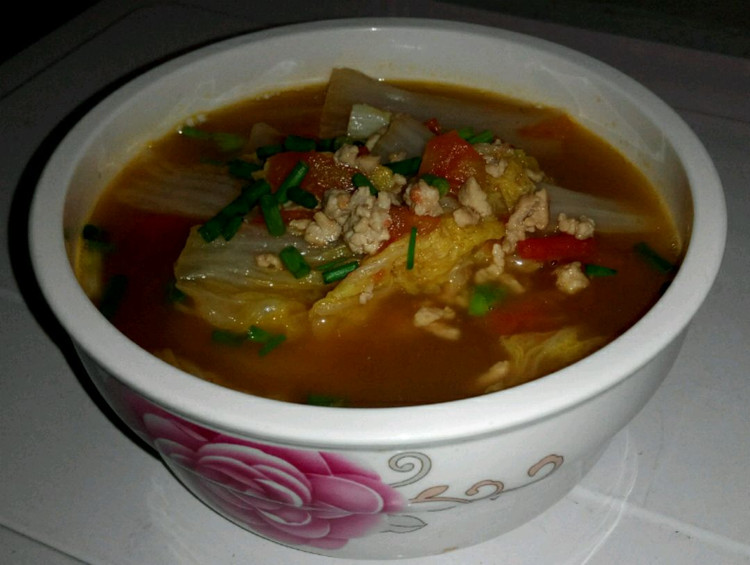 宝宝餐之酸甜开胃的夏日时令汤-番茄白菜肉末汤【2岁以上】的做法