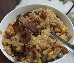 腊肉腊肠煲仔饭～电饭煲的做法